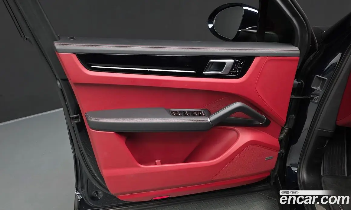 Porsche Cayenne 2019 3.0 автомат (гидро), фото 14