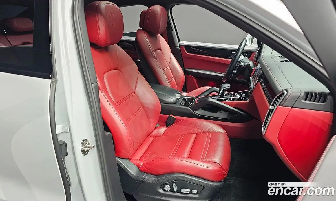 Porsche Cayenne 2020 3.0 автомат (гидро), фото 17