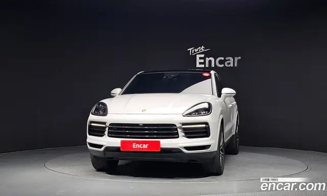Porsche Cayenne 2020 3.0 автомат (гидро), миниатюра 3