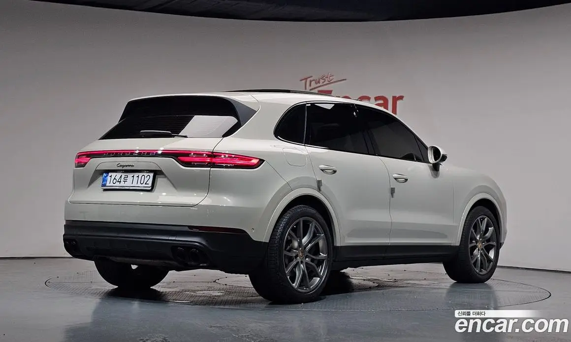 Porsche Cayenne 2021 3.0 автомат (гидро), фото 1 Porsche Cayenne 2021 3.0 автомат (гидро), фото 1