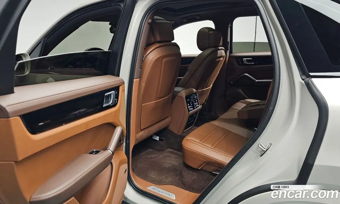 Porsche Cayenne 2021 3.0 автомат (гидро), фото 17 Porsche Cayenne 2021 3.0 автомат (гидро), фото 17