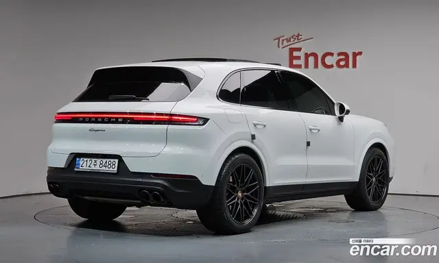 Porsche Cayenne, 2025, 12 229 км