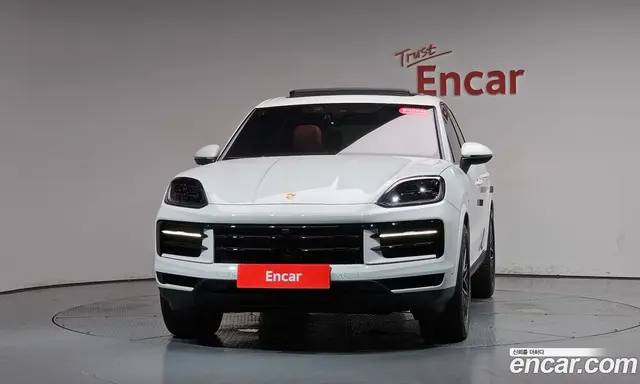 Porsche Cayenne 2025 3.0 автомат (гидро), миниатюра 2