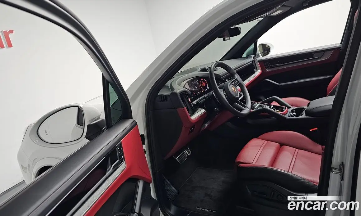 Porsche Cayenne 2025 3.0 автомат (гидро), фото 12