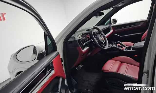 Porsche Cayenne 2025 3.0 автомат (гидро), миниатюра 12