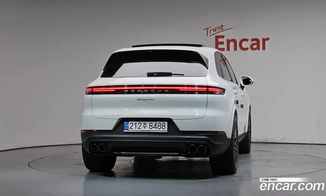 Porsche Cayenne 2025 3.0 автомат (гидро), миниатюра 3