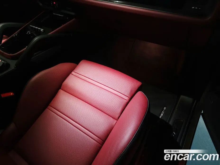 Porsche Cayenne 2025 4.0 автомат (гидро), фото 8 Porsche Cayenne 2025 4.0 автомат (гидро), фото 8