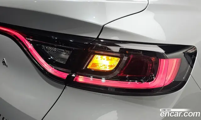 Renault (Samsung) Arkana 2026 1.6 автомат (гидро), миниатюра 8 Renault (Samsung) Arkana 2026 1.6 автомат (гидро), миниатюра 8