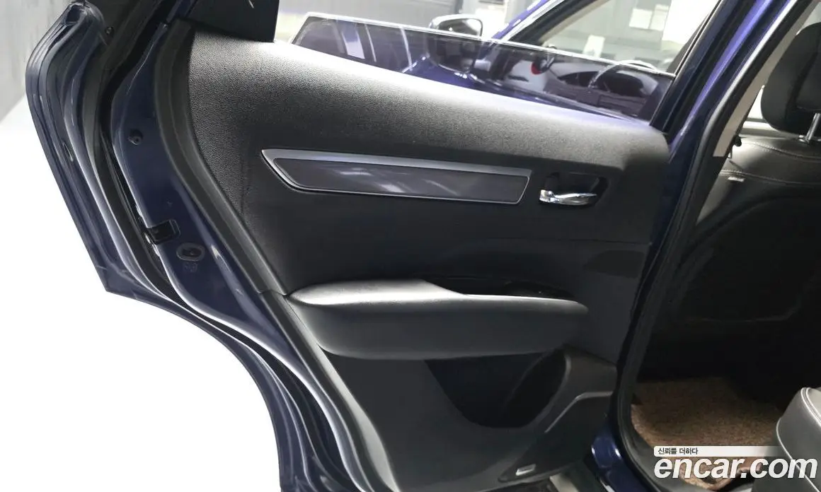 Renault (Samsung) QM6 2017 2.0 автомат (гидро), фото 15 Renault (Samsung) QM6 2017 2.0 автомат (гидро), фото 15