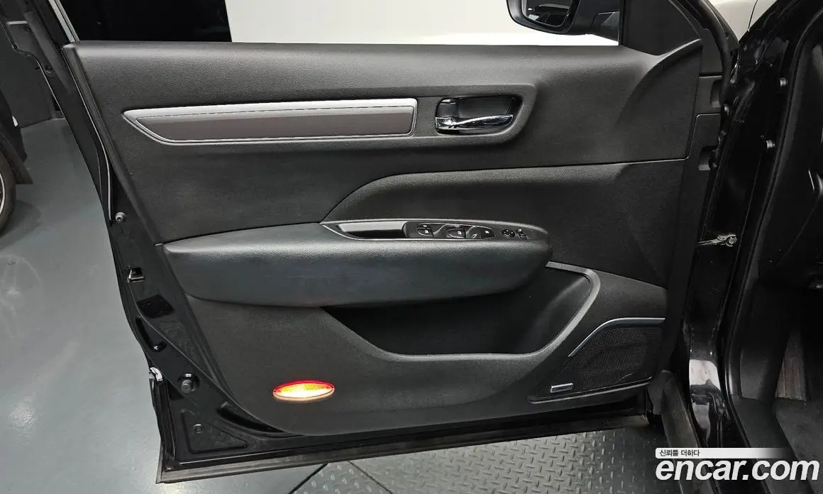 Renault (Samsung) QM6 2017 2.0 автомат (гидро), фото 13 Renault (Samsung) QM6 2017 2.0 автомат (гидро), фото 13