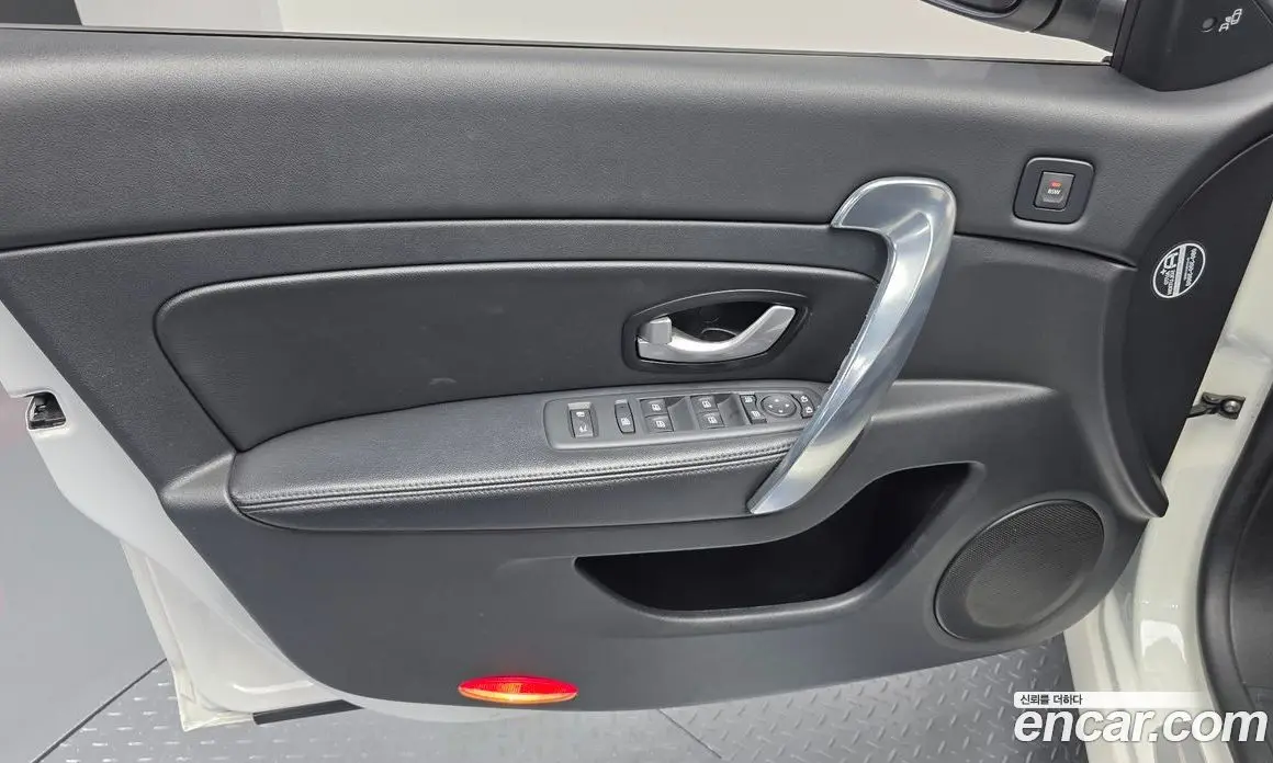 Renault (Samsung) SM5 2015 1.5 автомат (гидро), фото 14 Renault (Samsung) SM5 2015 1.5 автомат (гидро), фото 14