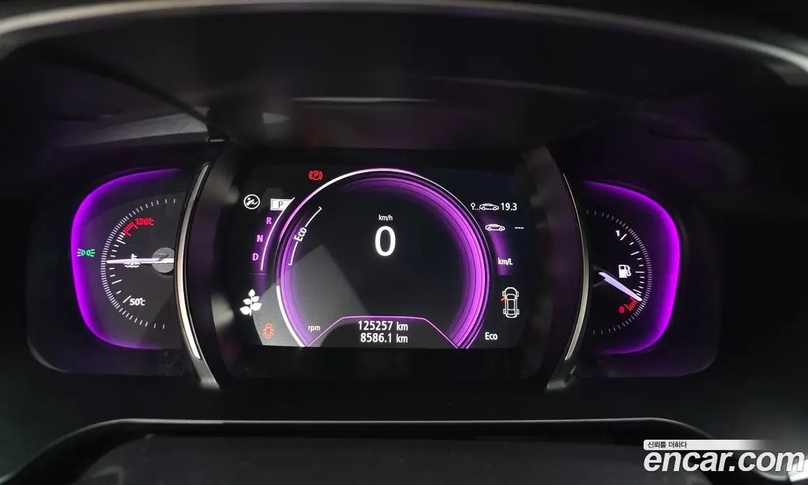 Renault (Samsung) SM6 2016 1.5 автомат (гидро), фото 8 Renault (Samsung) SM6 2016 1.5 автомат (гидро), фото 8