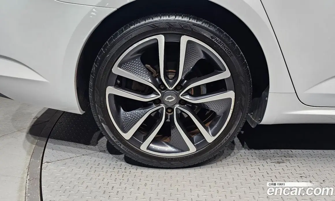 Renault (Samsung) SM6 2016 1.6 автомат (гидро), фото 5 Renault (Samsung) SM6 2016 1.6 автомат (гидро), фото 5