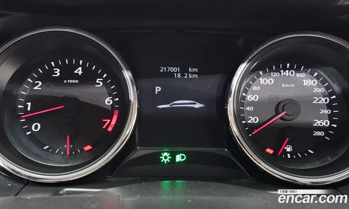 Renault (Samsung) SM7 2014 2.5 автомат (гидро), фото 8 Renault (Samsung) SM7 2014 2.5 автомат (гидро), фото 8