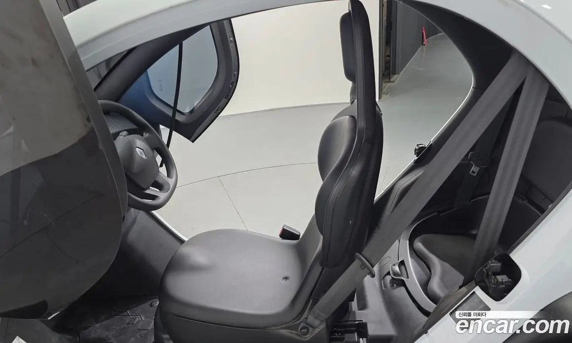 Renault (Samsung) Twizy 2020 0.1 автомат (гидро), фото 13