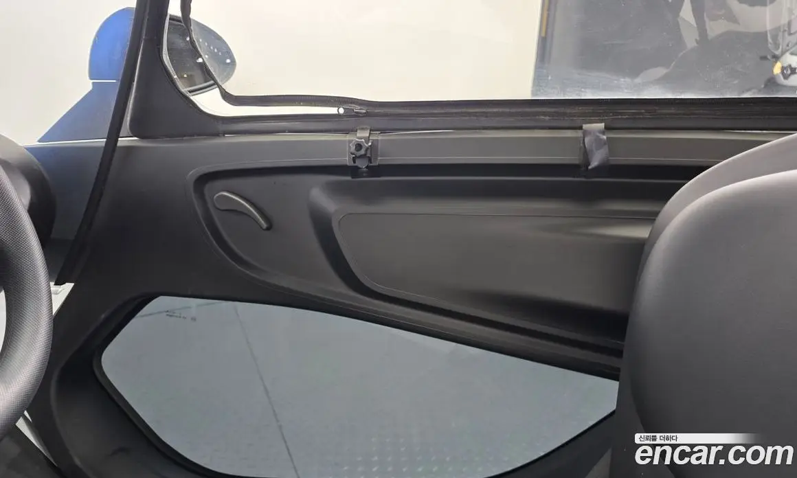 Renault (Samsung) Twizy 2020 0.1 автомат (гидро), фото 14