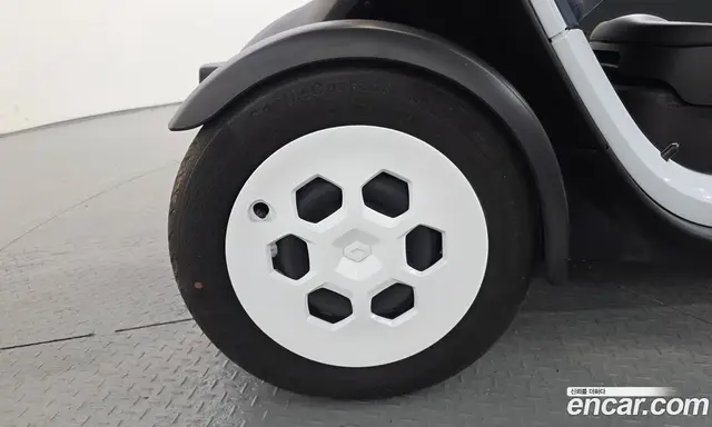Renault (Samsung) Twizy 2020 0.1 автомат (гидро), миниатюра 5
