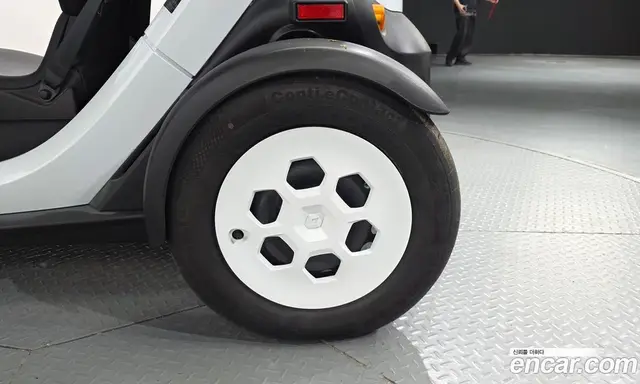 Renault (Samsung) Twizy 2020 0.1 автомат (гидро), миниатюра 7