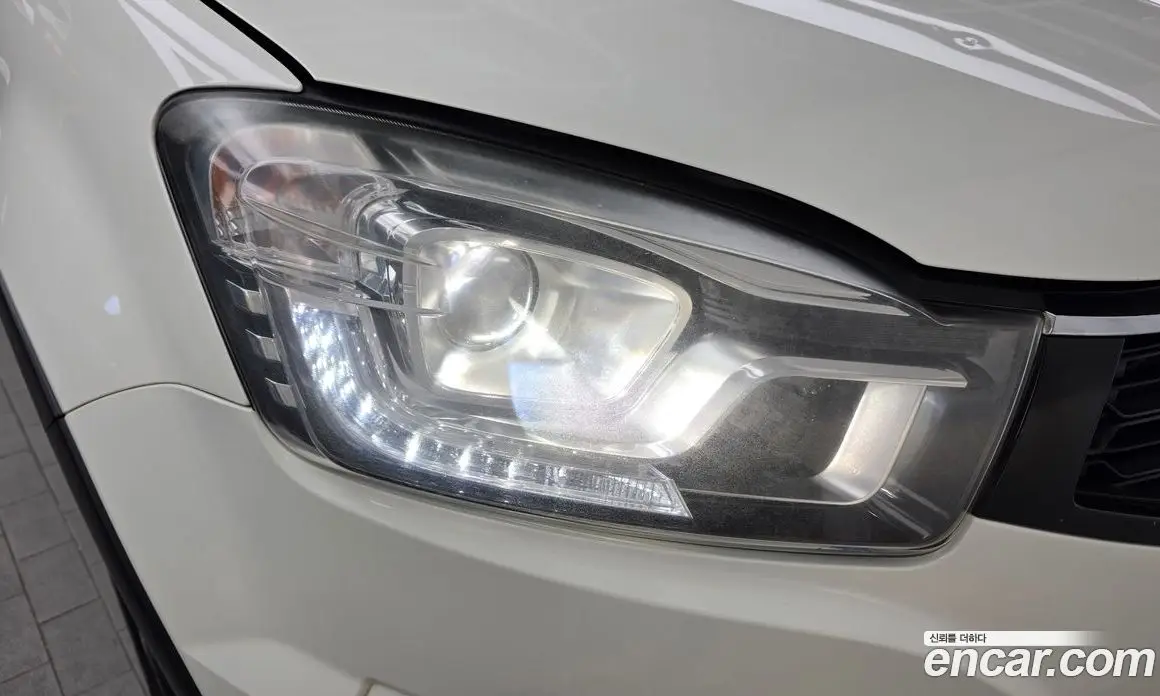 SsangYong Korando 2016 2.2 автомат (гидро), фото 8