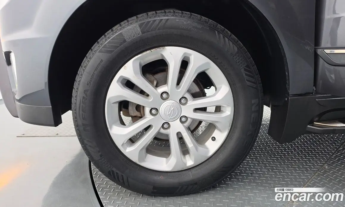 SsangYong Korando 2016 2.2 автомат (гидро), фото 5