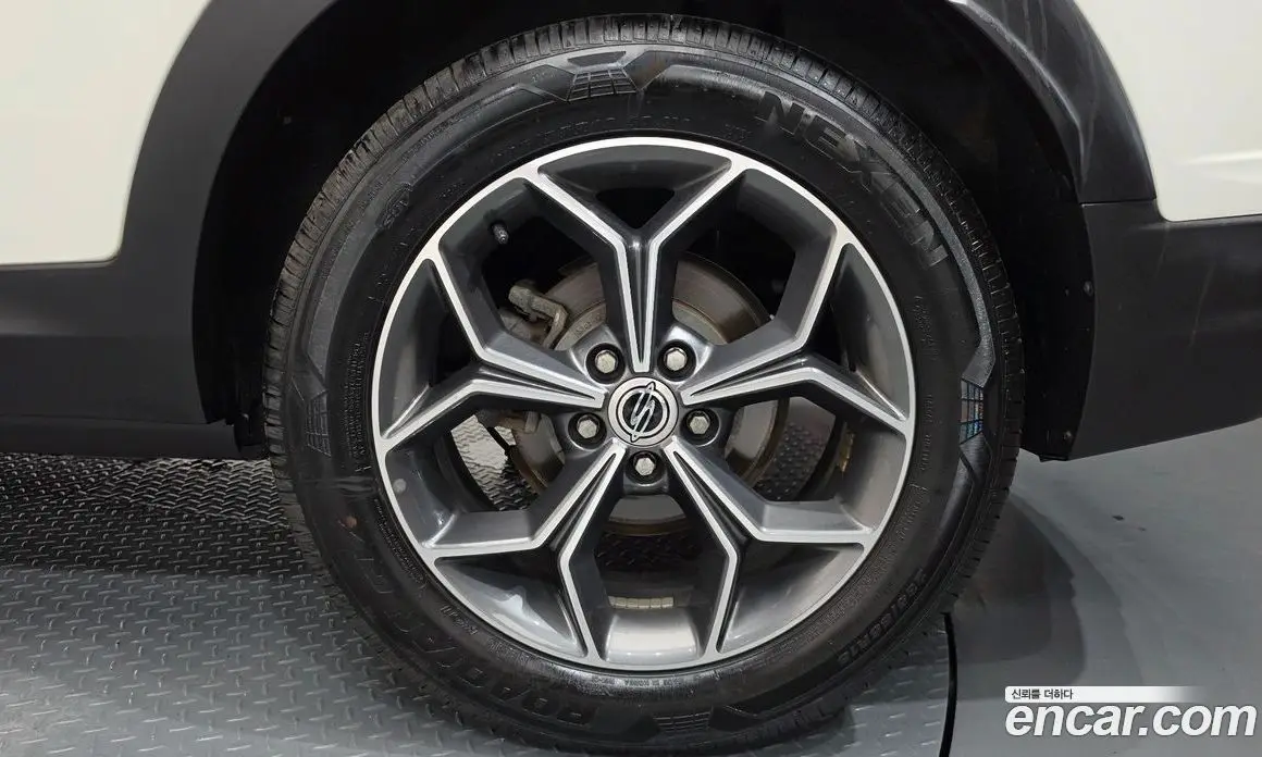 SsangYong Korando 2019 1.6 автомат (гидро), фото 7