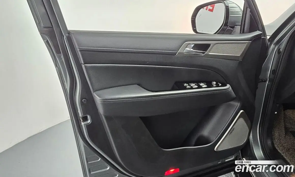 SsangYong Rexton 2018 2.2 автомат (гидро), фото 14 SsangYong Rexton 2018 2.2 автомат (гидро), фото 14