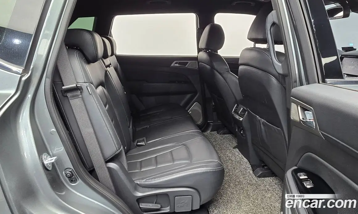 SsangYong Rexton 2018 2.2 автомат (гидро), фото 17 SsangYong Rexton 2018 2.2 автомат (гидро), фото 17