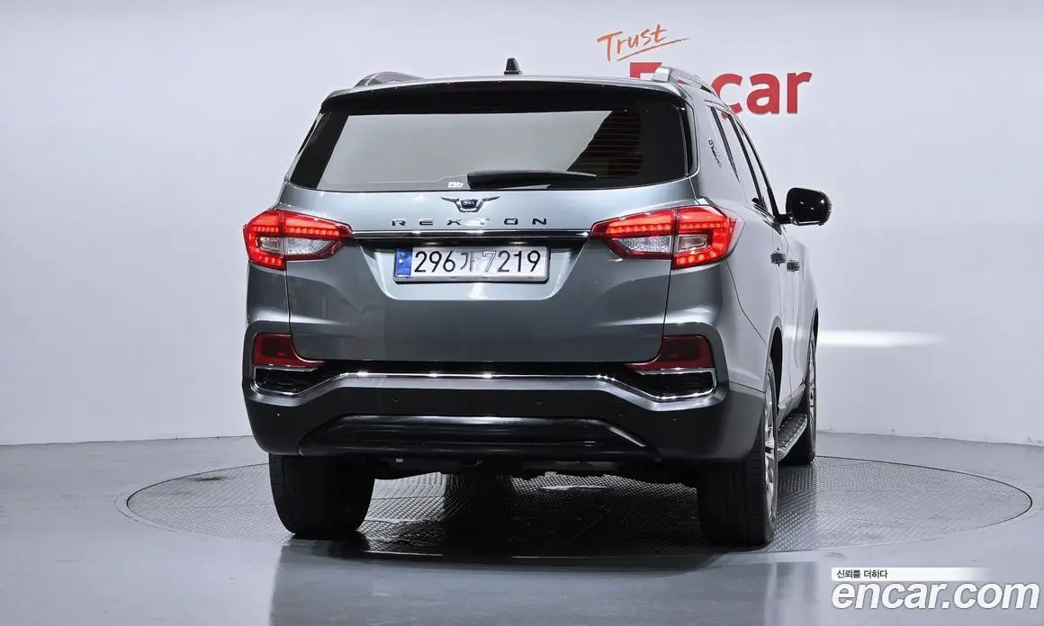 SsangYong Rexton 2018 2.2 автомат (гидро), фото 4 SsangYong Rexton 2018 2.2 автомат (гидро), фото 4