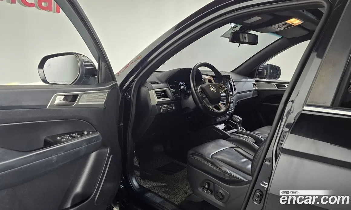 SsangYong Rexton 2019 2.2 автомат (гидро), фото 12 SsangYong Rexton 2019 2.2 автомат (гидро), фото 12