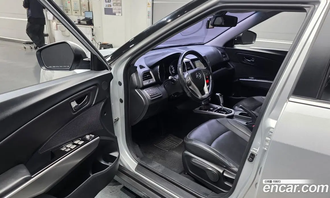 SsangYong TIBOLI 2015 1.6 автомат (гидро), фото 13