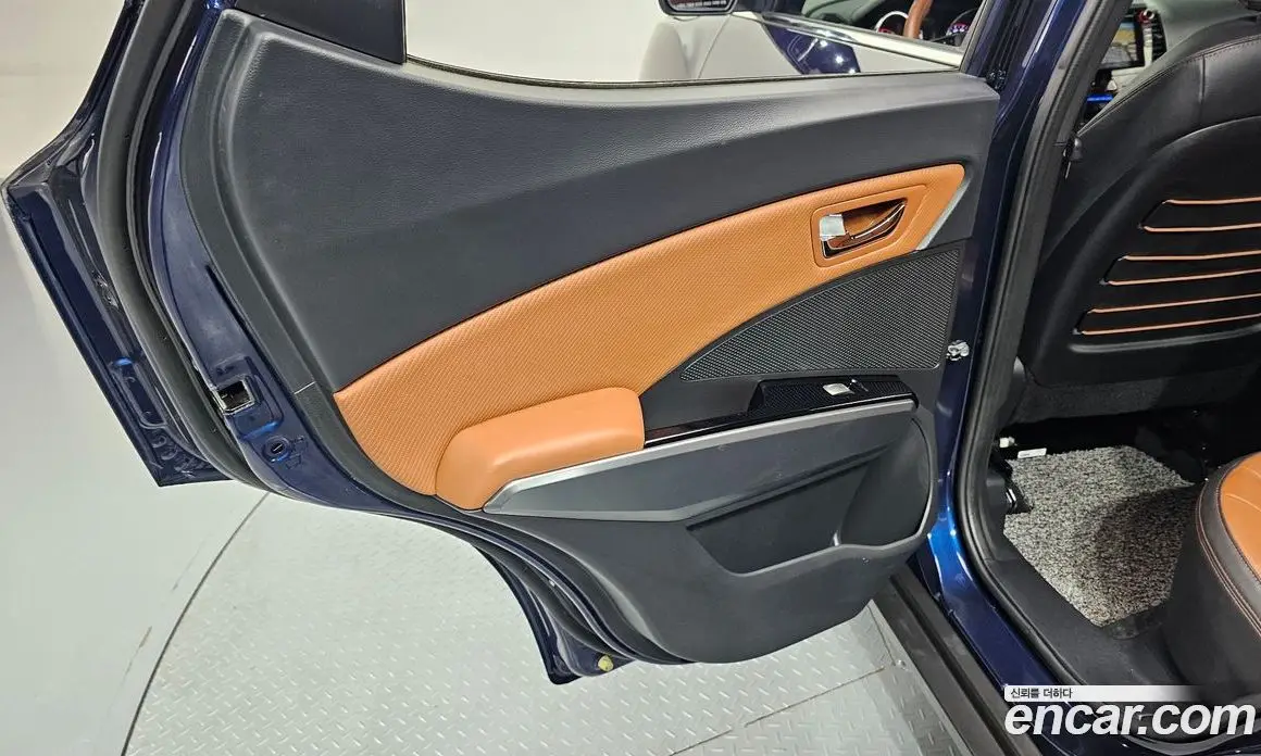 SsangYong TIBOLI 2018 1.6 автомат (гидро), фото 15