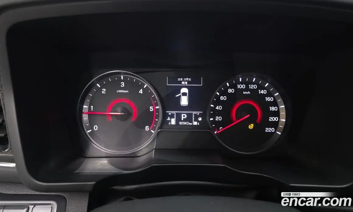 SsangYong TIBOLI 2019 1.6 автомат (гидро), фото 11