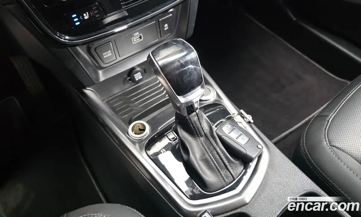 SsangYong TIBOLI 2019 1.6 автомат (гидро), фото 12