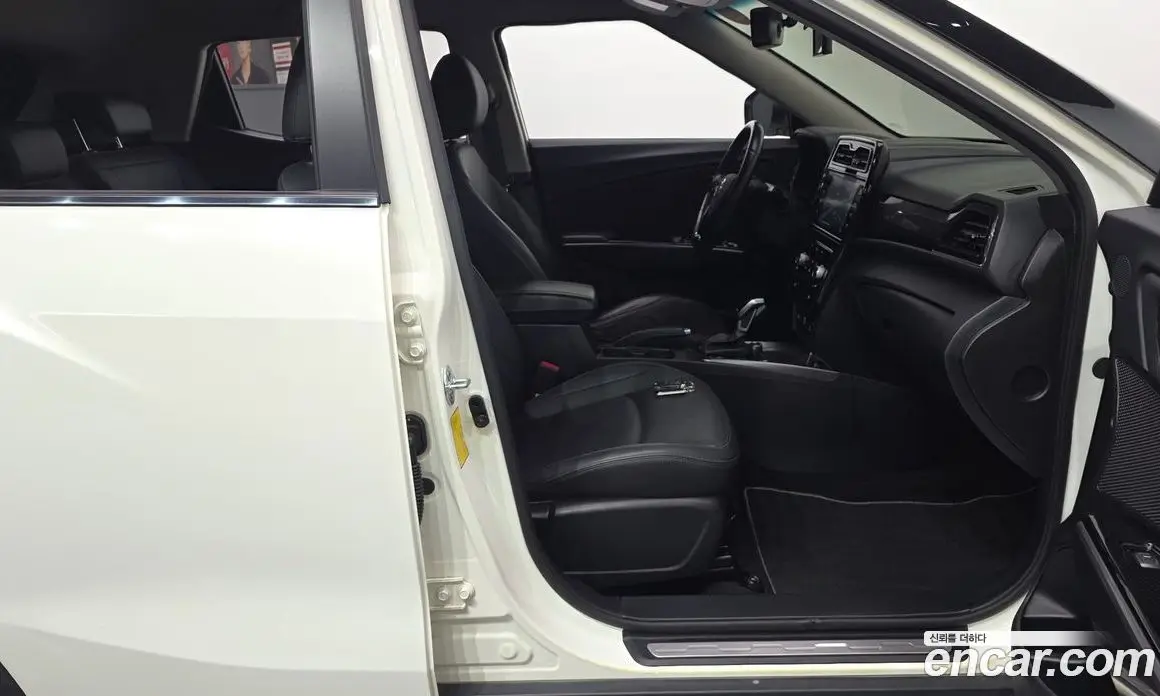 SsangYong TIBOLI 2019 1.6 автомат (гидро), фото 16