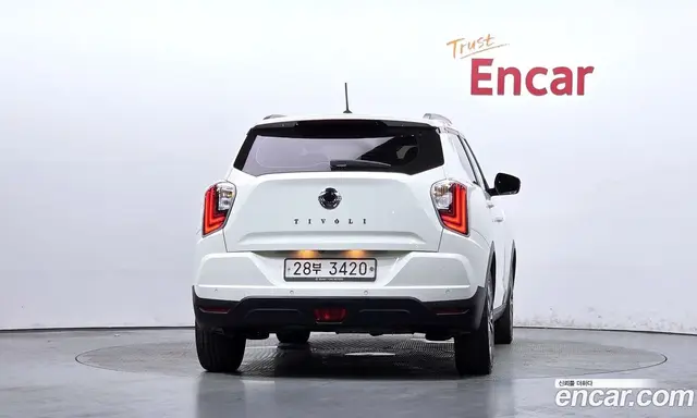 SsangYong TIBOLI 2019 1.6 автомат (гидро), миниатюра 4