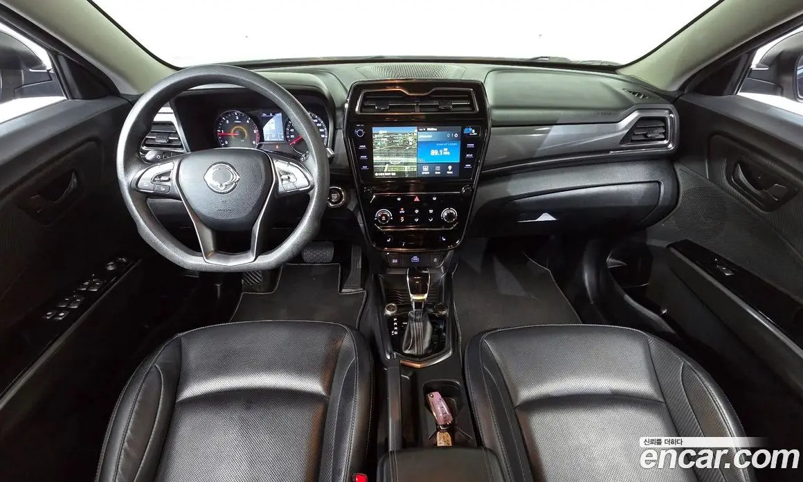 SsangYong TIBOLI 2019 1.6 автомат (гидро), фото 10 SsangYong TIBOLI 2019 1.6 автомат (гидро), фото 10