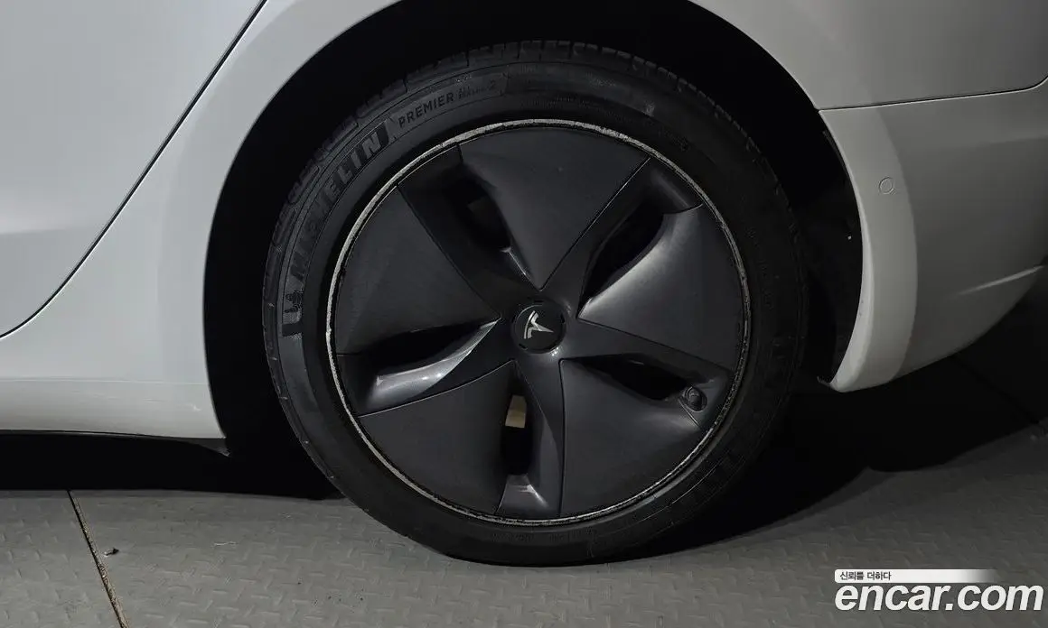 Tesla Model 3 2019 0.2 автомат (гидро), фото 7 Tesla Model 3 2019 0.2 автомат (гидро), фото 7