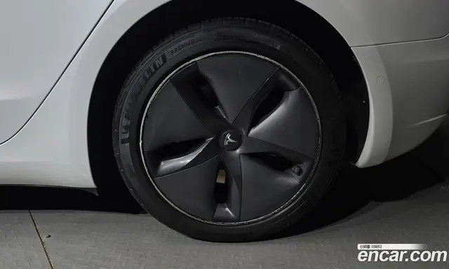 Tesla Model 3 2019 0.2 автомат (гидро), миниатюра 7 Tesla Model 3 2019 0.2 автомат (гидро), миниатюра 7