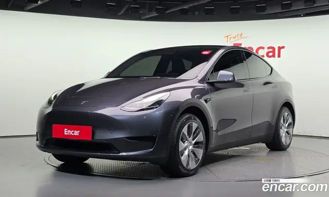 Tesla Model Y, 2023, 111 942 км