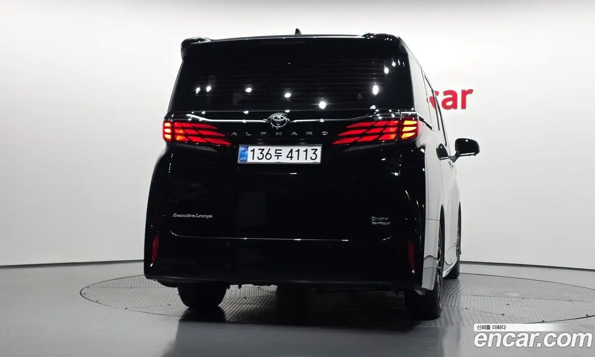 Toyota Alphard 2025 2.5 автомат (гидро), фото 4