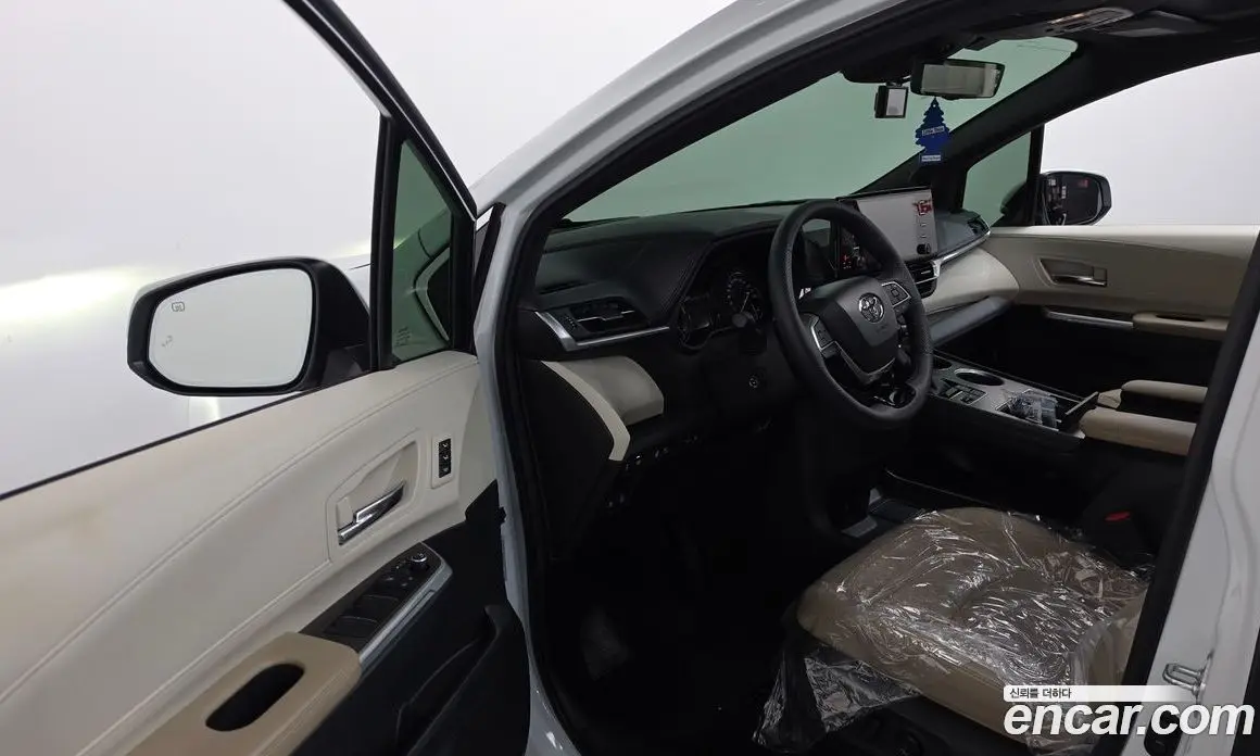 Toyota Sienna 2022 2.5 автомат (гидро), фото 13