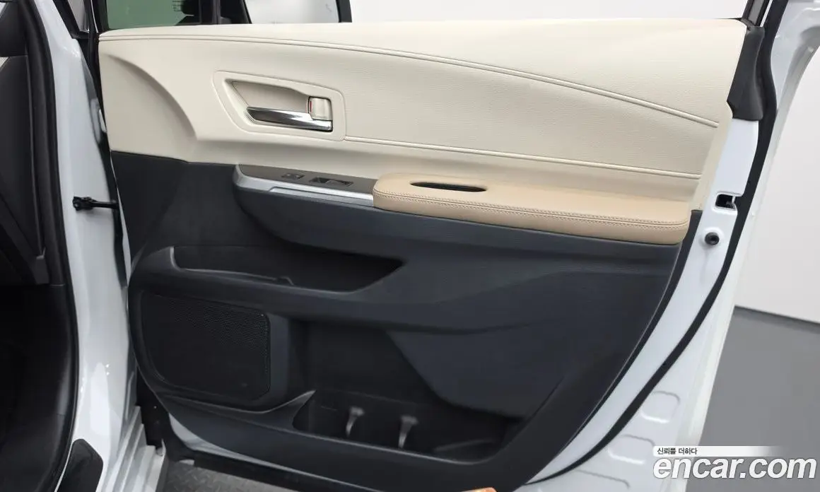 Toyota Sienna 2022 2.5 автомат (гидро), фото 14