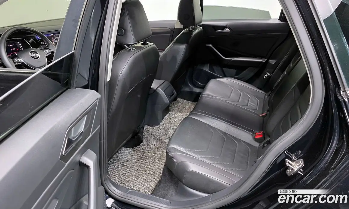 Volkswagen Jetta 2021 1.4 автомат (гидро), фото 18
