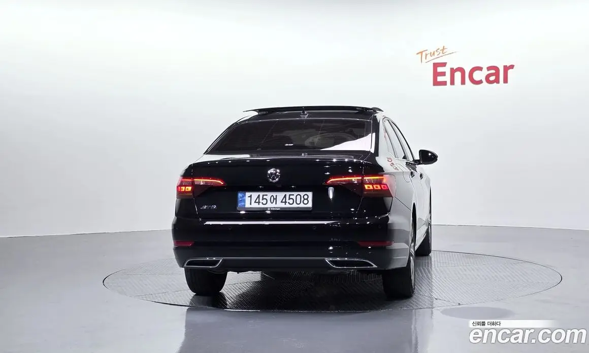 Volkswagen Jetta 2021 1.4 автомат (гидро), фото 4