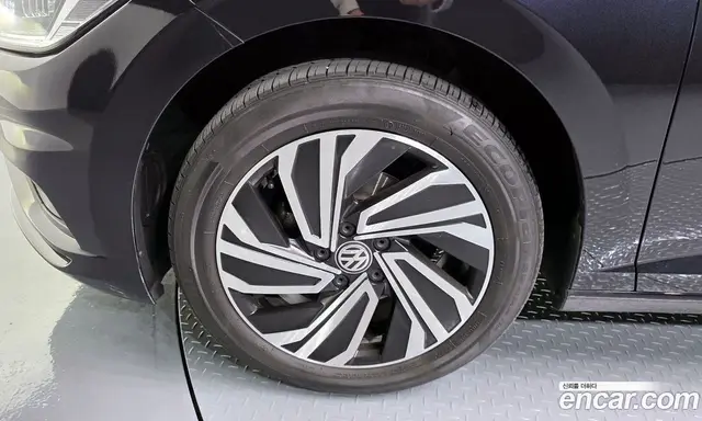Volkswagen Jetta 2021 1.4 автомат (гидро), миниатюра 5