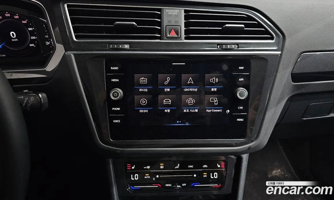 Volkswagen Tiguan 2021 2.0 автомат (гидро), фото 19