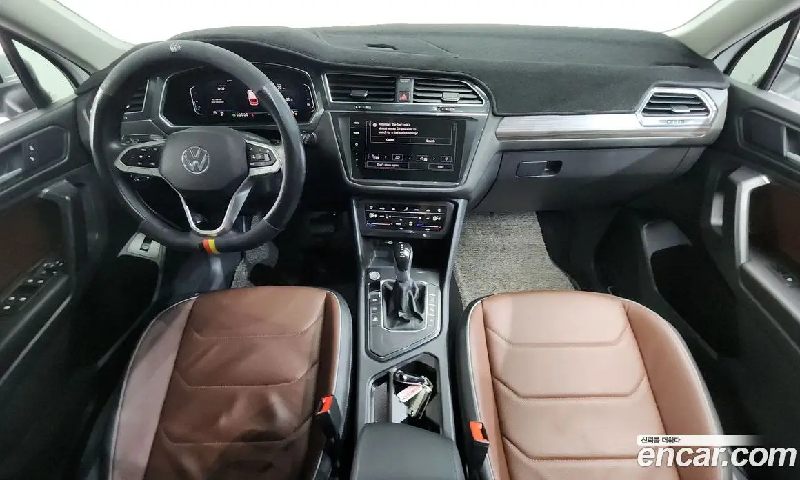 Volkswagen Tiguan 2023 2.0 автомат (гидро), фото 10 Volkswagen Tiguan 2023 2.0 автомат (гидро), фото 10