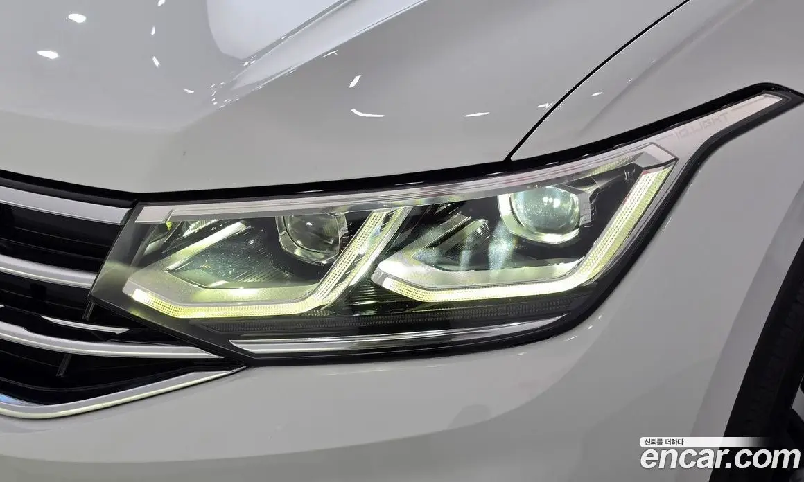 Volkswagen Tiguan 2023 2.0 автомат (гидро), фото 8