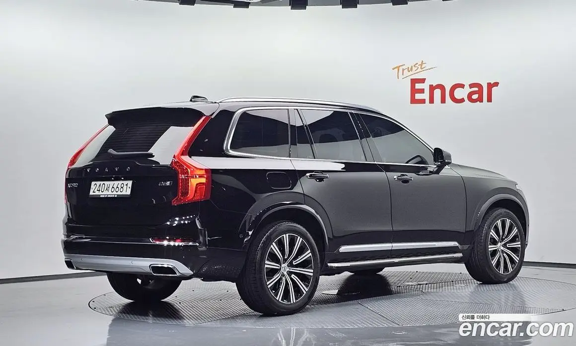 Volvo XC90 2019 2.0 автомат (гидро), фото 2 Volvo XC90 2019 2.0 автомат (гидро), фото 2