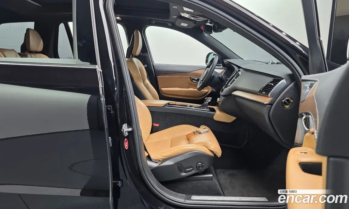 Volvo XC90 2019 2.0 автомат (гидро), фото 16 Volvo XC90 2019 2.0 автомат (гидро), фото 16